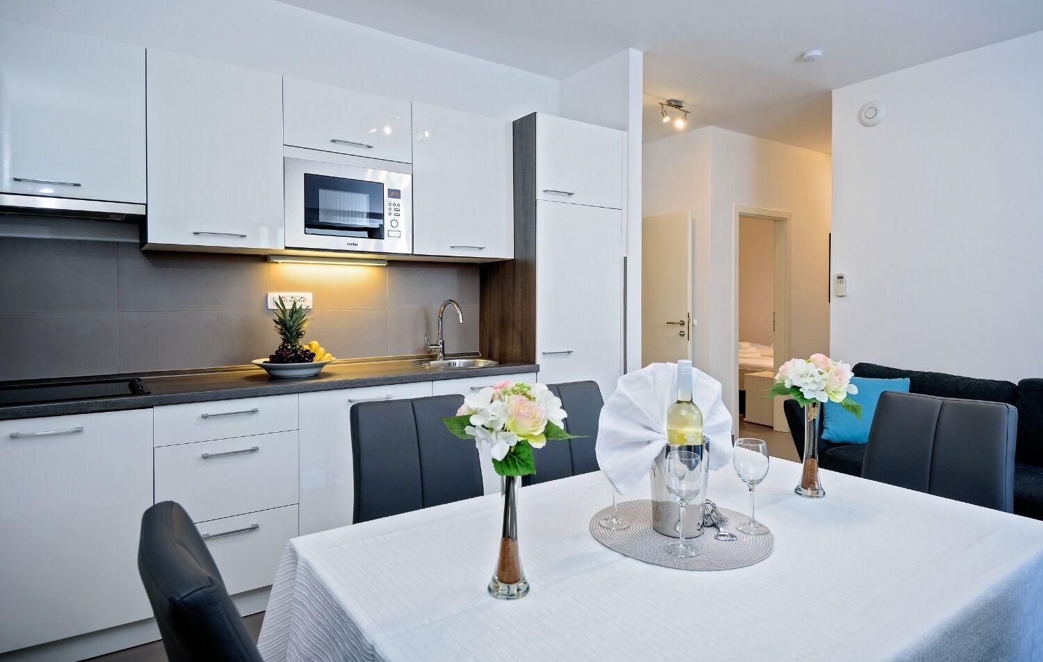 Apartments Bisernica-With Pool Razanj Ngoại thất bức ảnh
